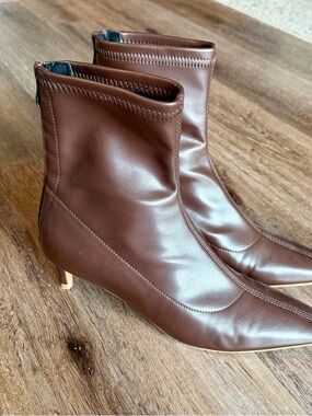 C.Paravano Brown Ankle-High Women's Boots  size 9 (40) never worn